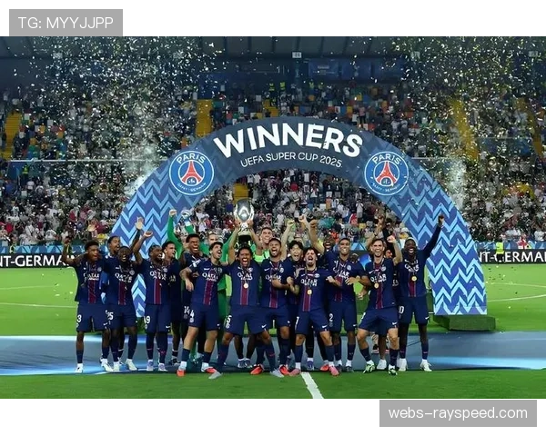 法国电视台足球纪录片团队跟拍斯特拉斯堡，聚焦“一座工业城市与它的高强度足球风格”